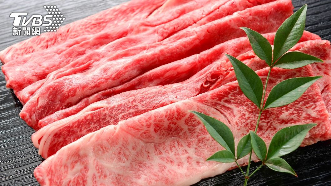 油花分布多的肉品要盡量避免。(示意圖/shutterstock達志影像)