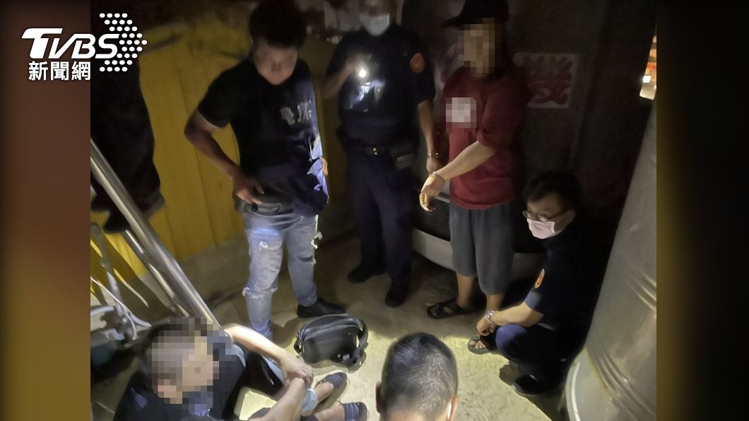 車手領款吸毒慶祝　友人路旁轉圈圈露餡齊被逮