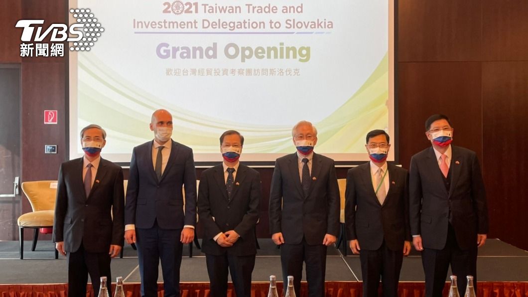 考察團傳捷報！國發會率團訪歐　簽電動車等7項MOU