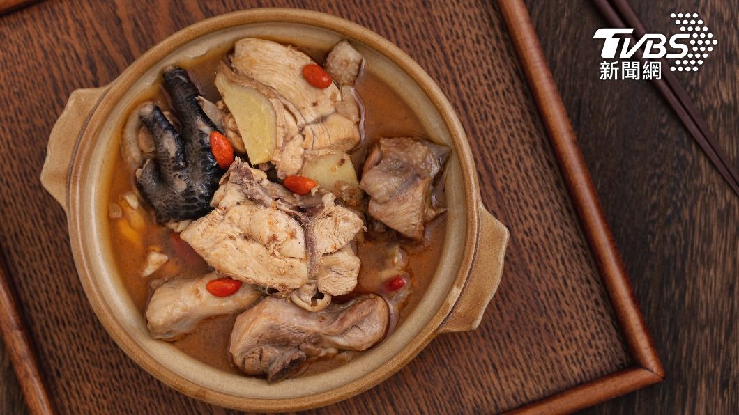 「麻油雞湯」油有不同？內行傳授秘方　「這樣放」才對味