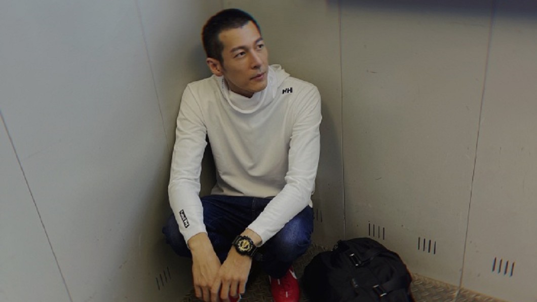 郭鑫身型明顯消瘦。(圖/翻攝自郭晉東微博)