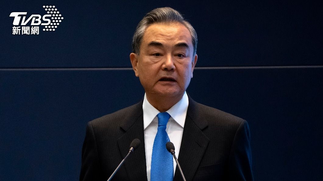 陸外長王毅訪卡達　將會塔利班臨時政府代表團