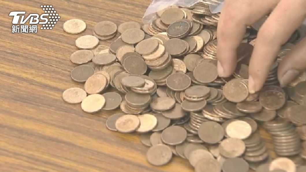 1元沒必要存在?他酸「只剩買塑膠袋」 眾人挺:很需要