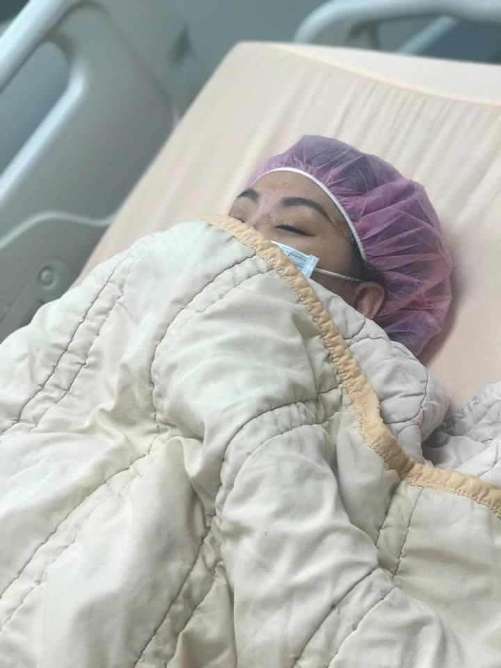 李宇柔如今得靠喝腸油、胃乳等藥，來改善胃食道逆流及脹氣。（圖／翻攝自李宇柔臉書）