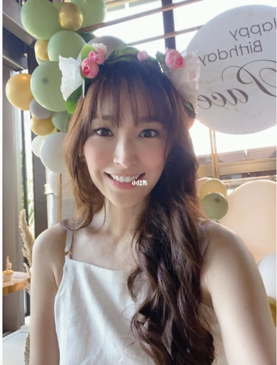 吳佩慈日前迎接43歲生日。(圖/翻攝自小吳小姐-吳佩慈)