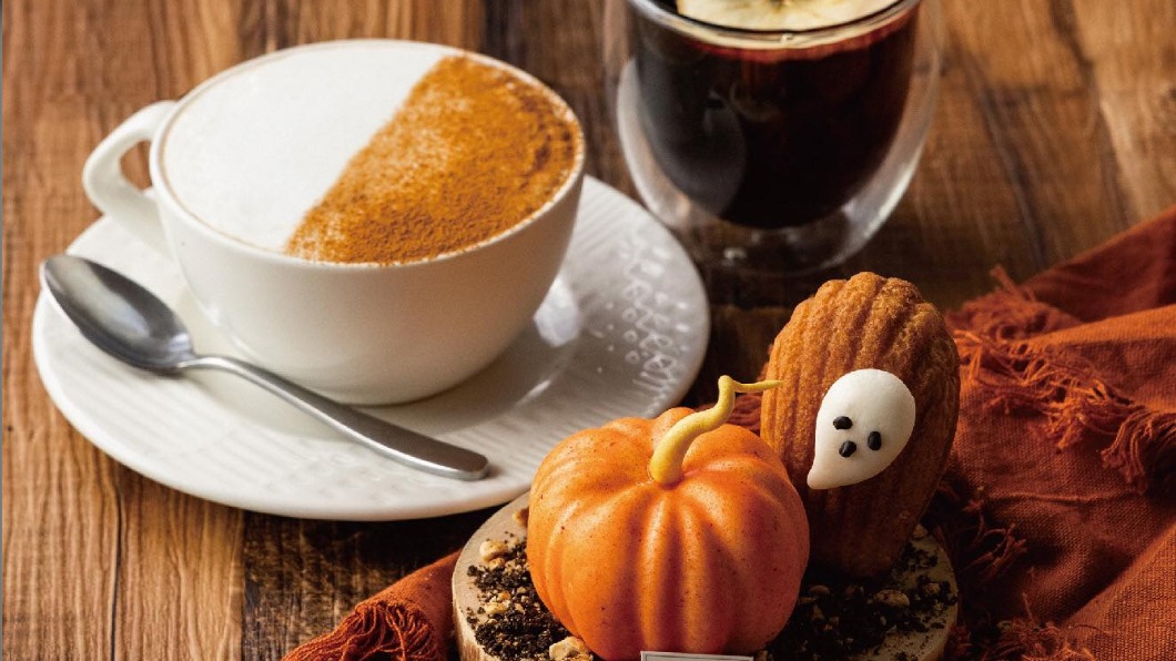 新光三越信義店M One Café推出萬聖節限定套餐。(圖/業者提供)