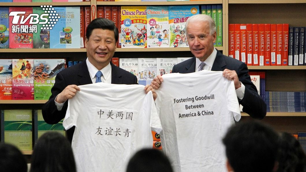 拜登擔任副總統時期曾出訪北京,與習近平一同出席公開活動。(圖/達志影像美聯社)