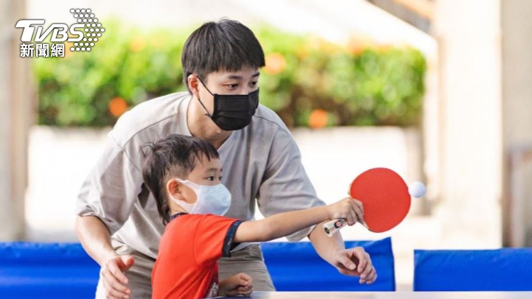 江宏傑遇可愛小粉絲的提問。（圖／好看娛樂提供）