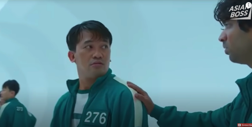 菲律賓演員Christian Lagahit(左)與印度演員Anupam Tripathi演出韓劇魷魚遊戲。(圖/翻攝Asian Boss YouTube)