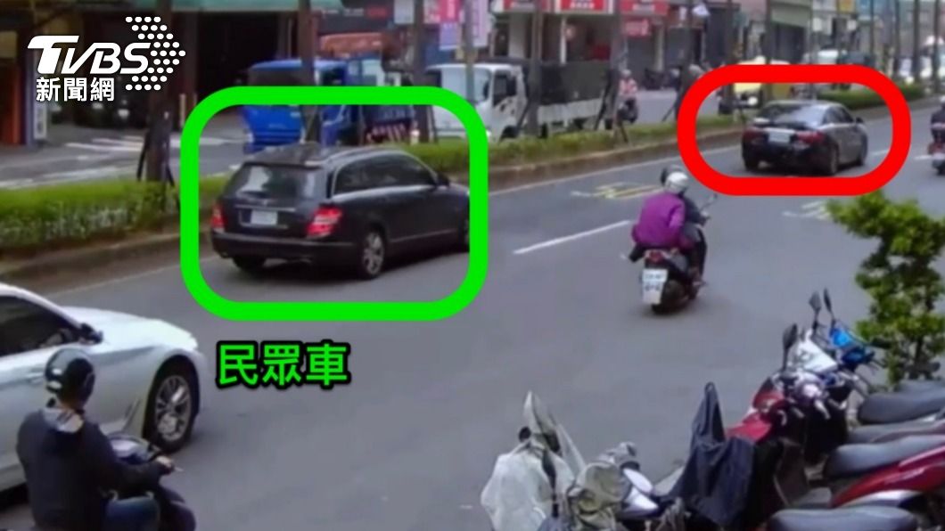影像曝光!車道縮減釀糾紛 王金平座車遭按喇叭隨扈亮槍