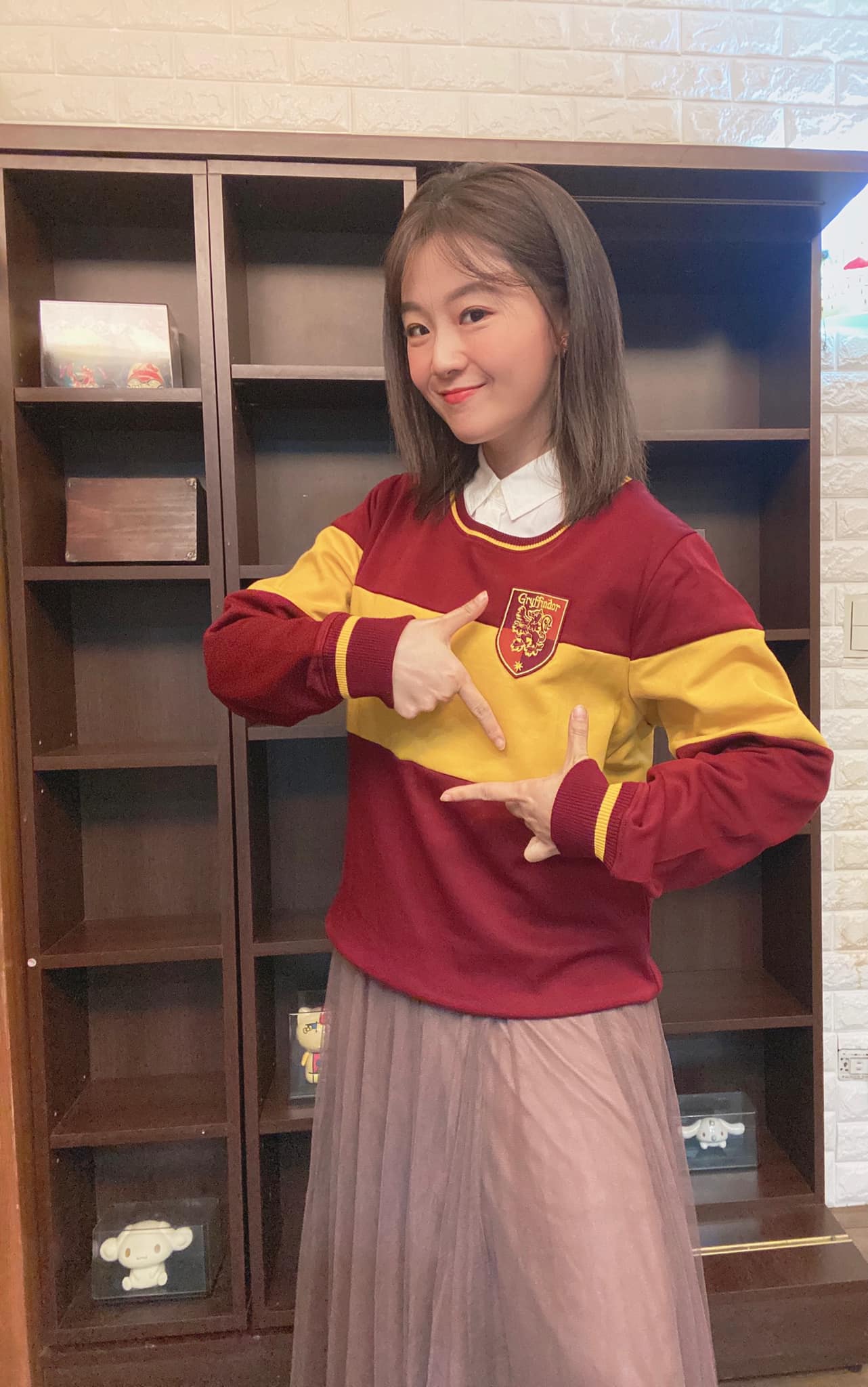 楊小黎透露自己在12歲時被選中擔任妙麗的配音員。(圖/翻攝自楊小黎臉書)