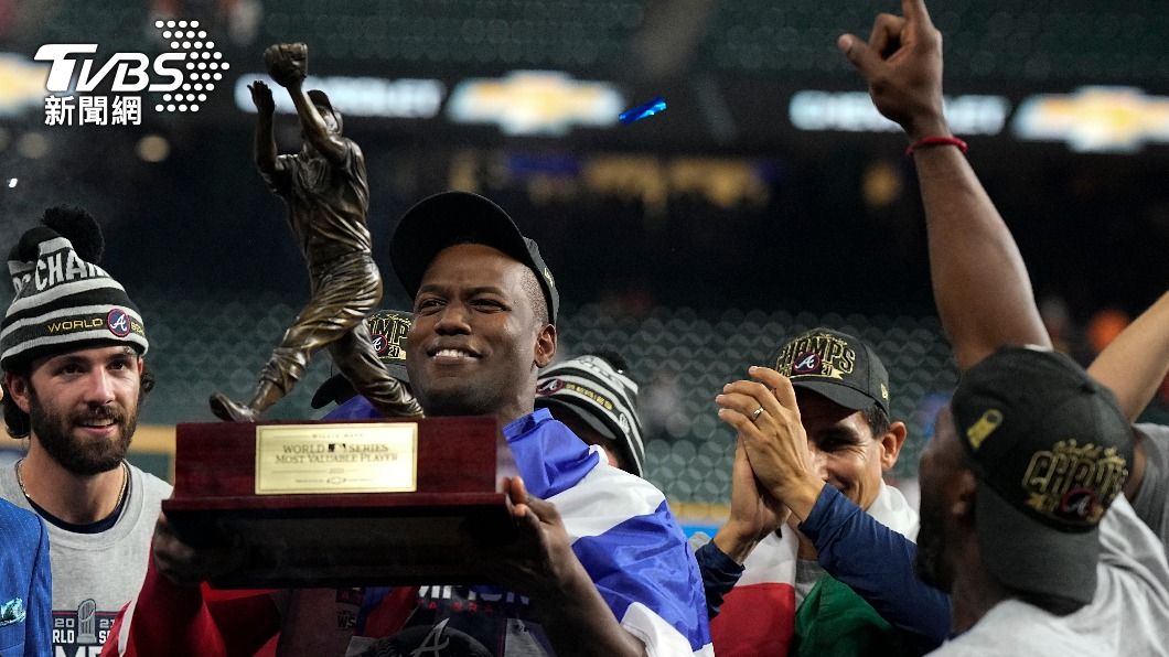 MLB勇士索萊爾3轟各有看頭 獲選世界大賽MVP