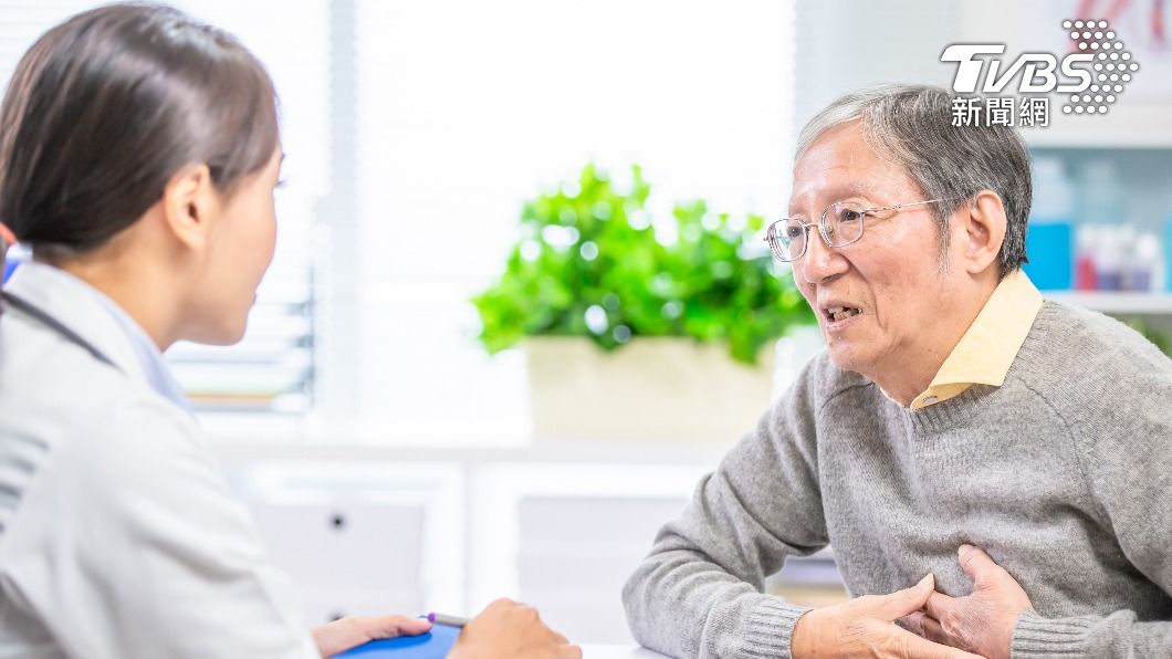 高血壓常會伴隨著許多危險的心血管疾病。(示意圖/shutterstock達志影像)
