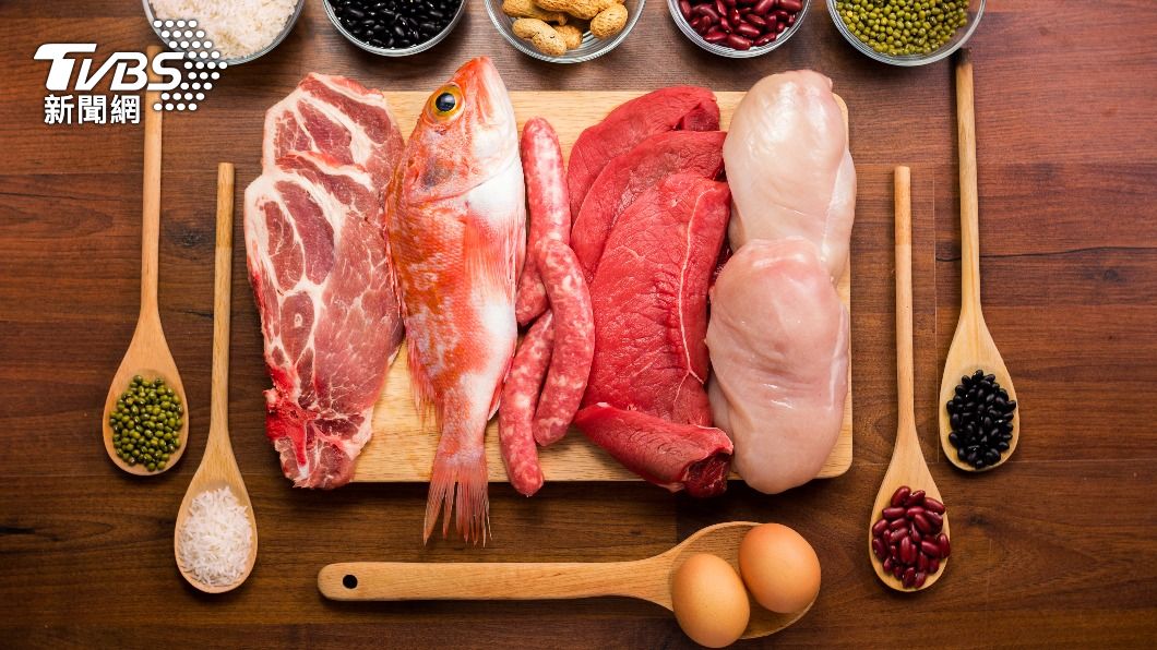 減重來說最怕肌肉量流失，用餐一定要吃足「蛋白質」。（示意圖／shutterstock達志影像）