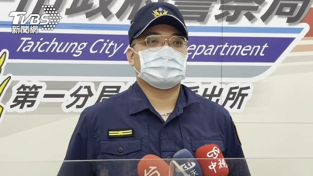 繼中所副所長陳孟伯說明案情。(圖/警方提供)
