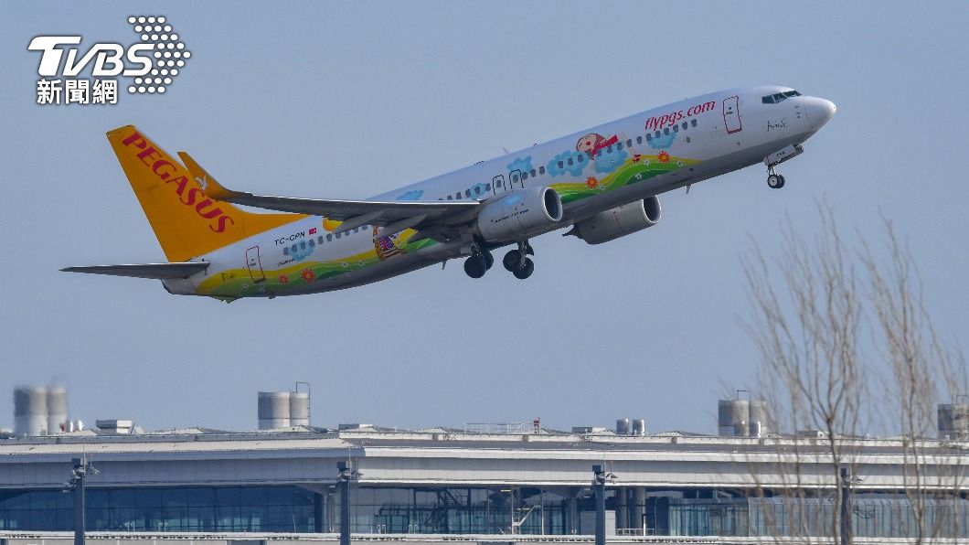 俄男子搭飛機陳屍座位 檢驗驚見新冠病毒陽性