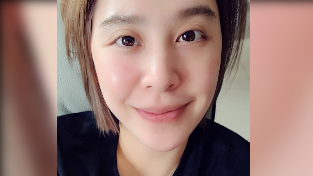 黃小柔自曝打完疫苗後皮膚變超好。（圖／翻攝自黃小柔IG）