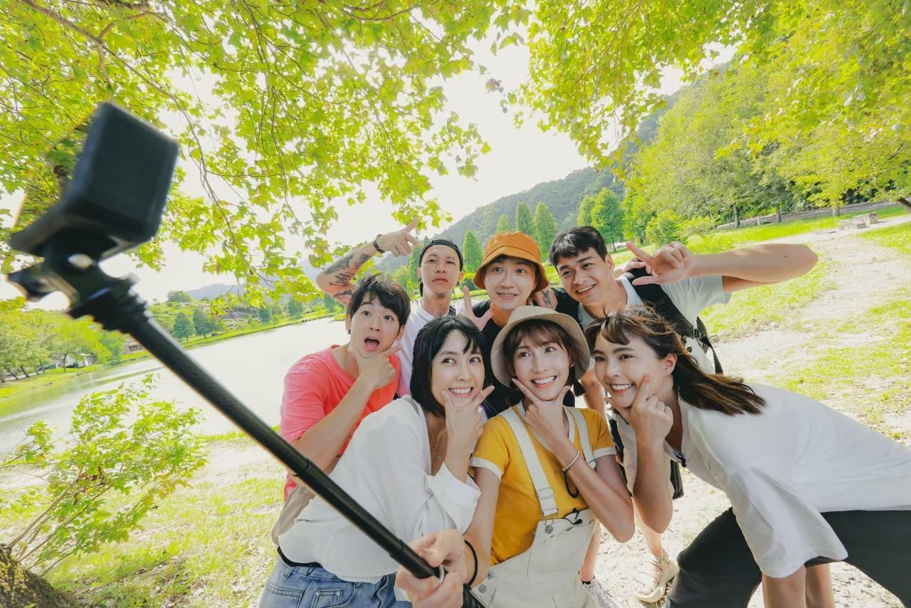 林敬倫、江宏傑、大元、小樂(吳思賢)、小春、粿粿、小豬(黃沐妍)。(圖/好看娛樂提供)