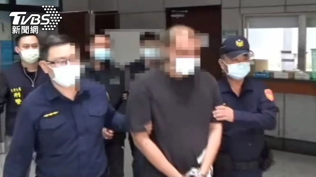 2名男員工遭警方移送。(圖/TVBS)
