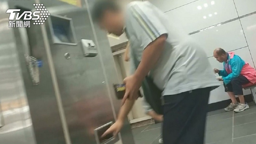 北車借錢哥又出沒!開口「8600元」 正妹被越帶越遠