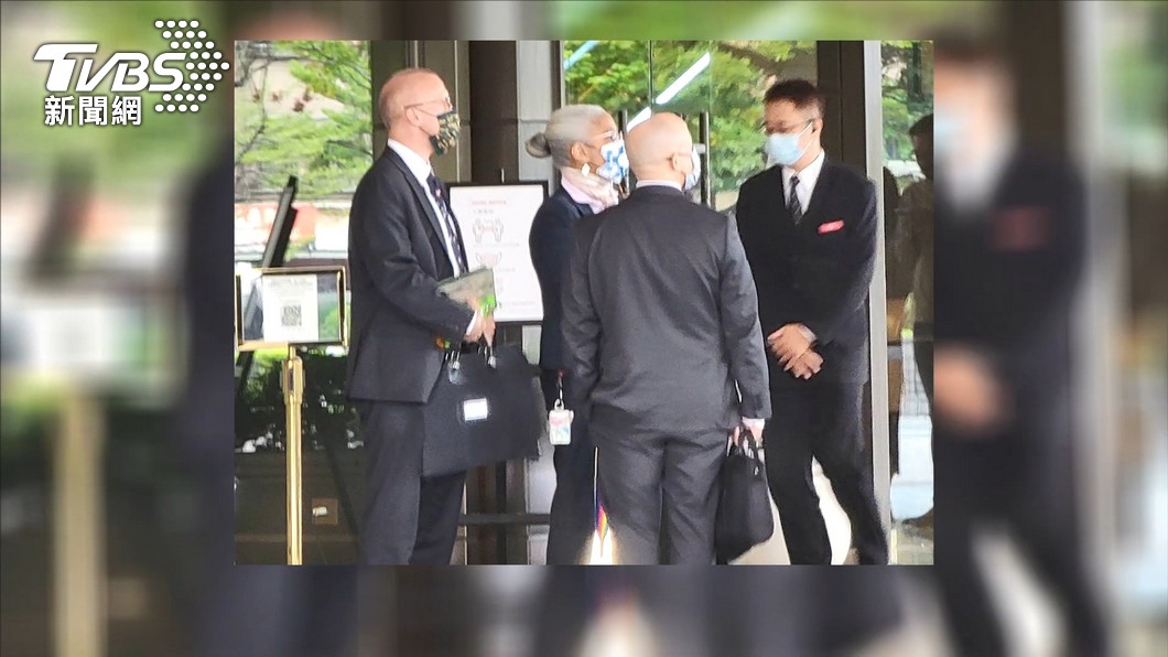 美國訪台成員今一早入府會見總統蔡英文。(圖/TVBS)