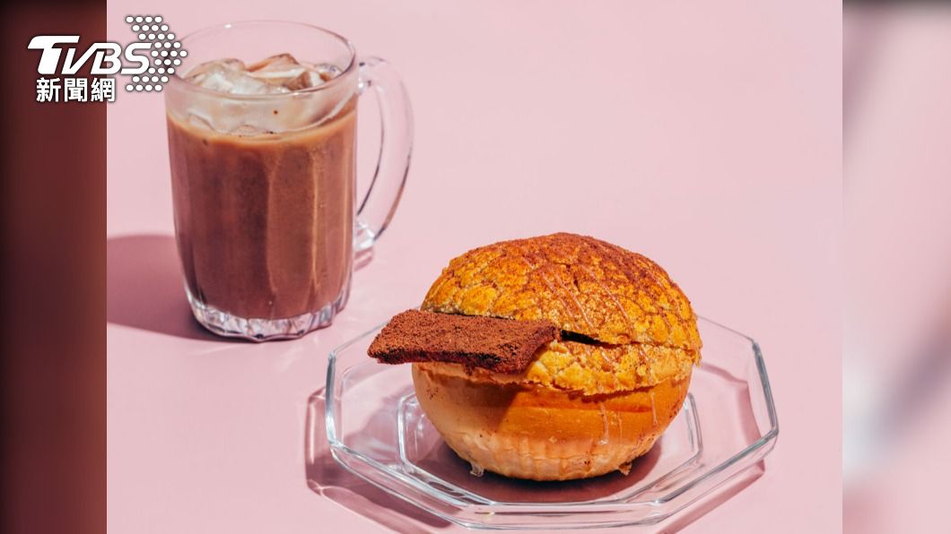 MAMAK檔星馬料理則與檀島香港茶餐廳聯名。(圖/聯發國際提供)