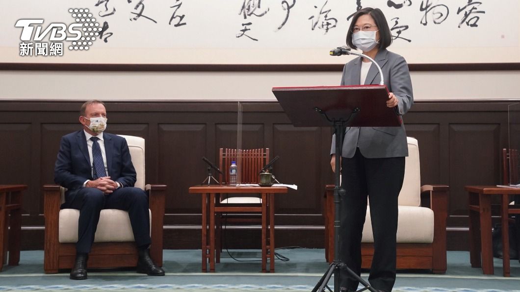 澳洲前總理艾伯特今年上個月訪台，曾表示「此刻沒有什麼比聲援台灣更迫切」。（圖／達志影像美聯社）