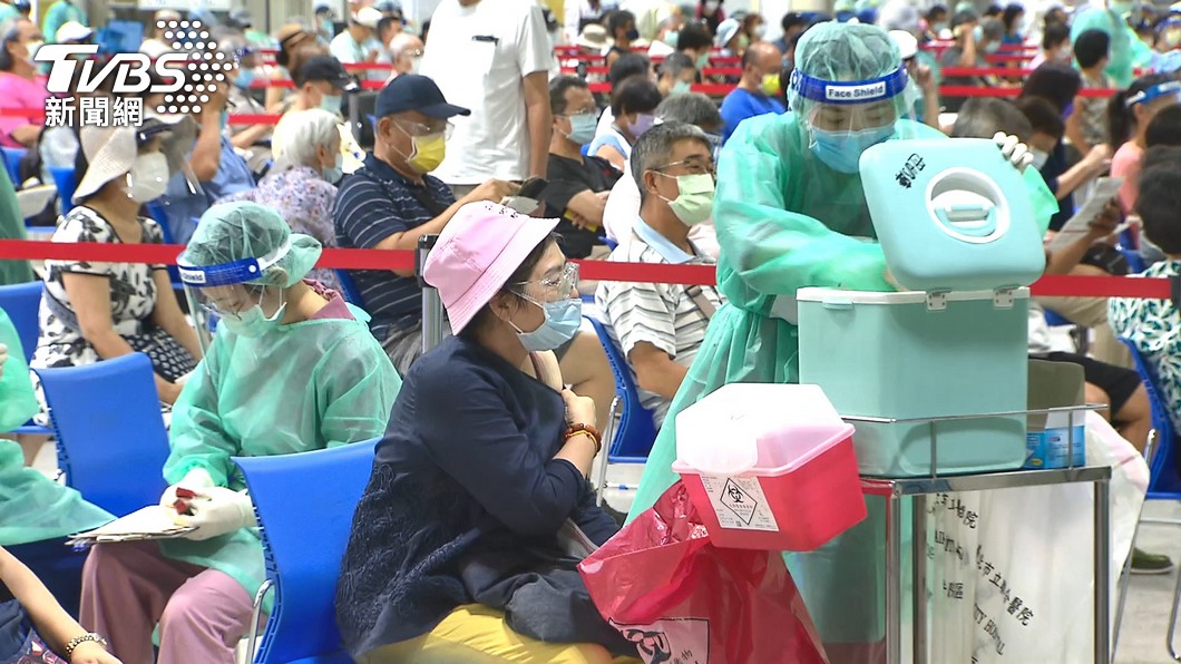 沈政男認為國內疫情趨緩並非靠疫苗。(示意圖/TVBS)