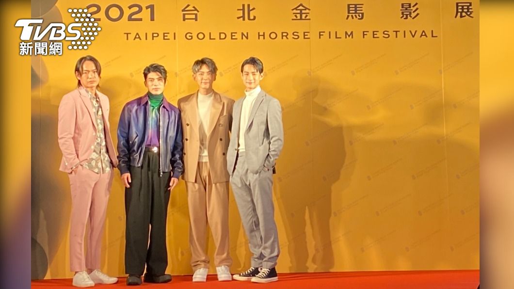 《金錢男孩》演員群黃燈輝、林哲熹、柯震東、盧彥澤。(圖/TVBS)