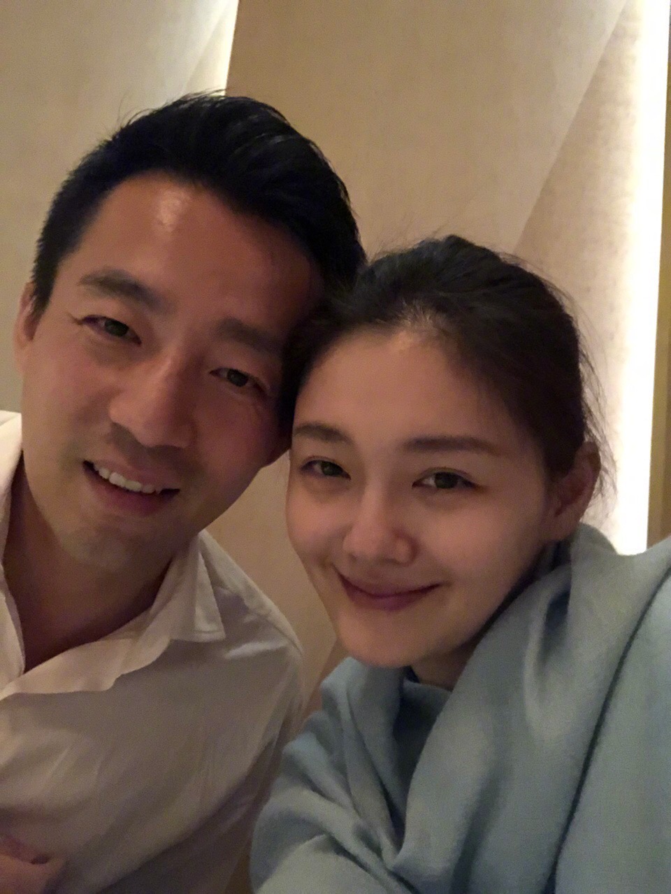 陸網瘋傳兩人已離婚的消息。（圖／翻攝自大S微博）
