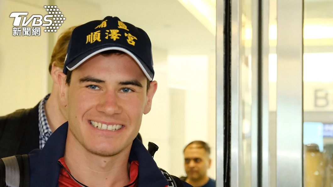 大讚埔鹽順澤宮神帽! 三鐵選手艾登:2年已奪6冠軍