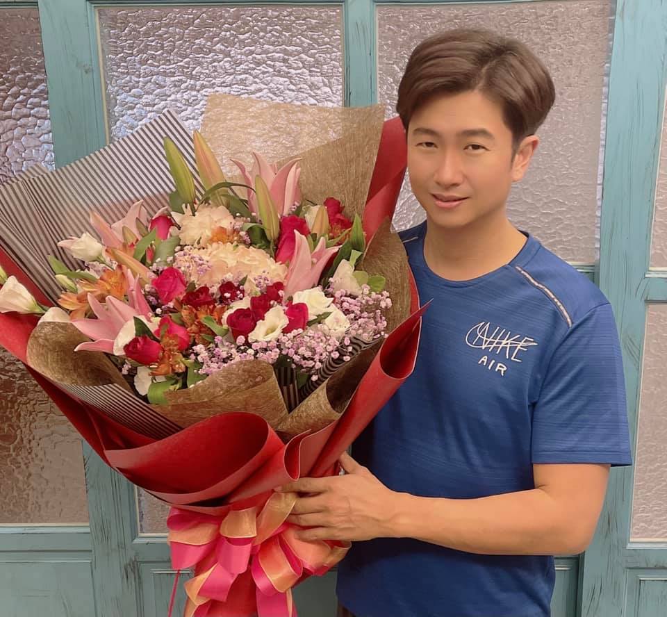 張秀卿和老公相差12歲。(圖/翻攝自張秀卿臉書)