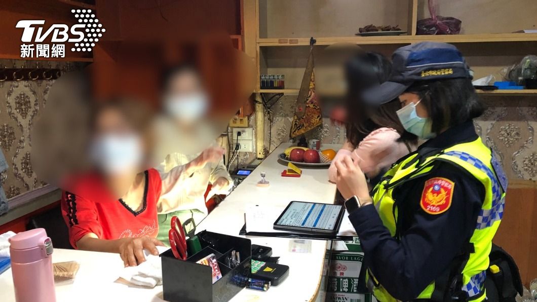八大行業復業 萬華警查獲21人未落實防疫規定