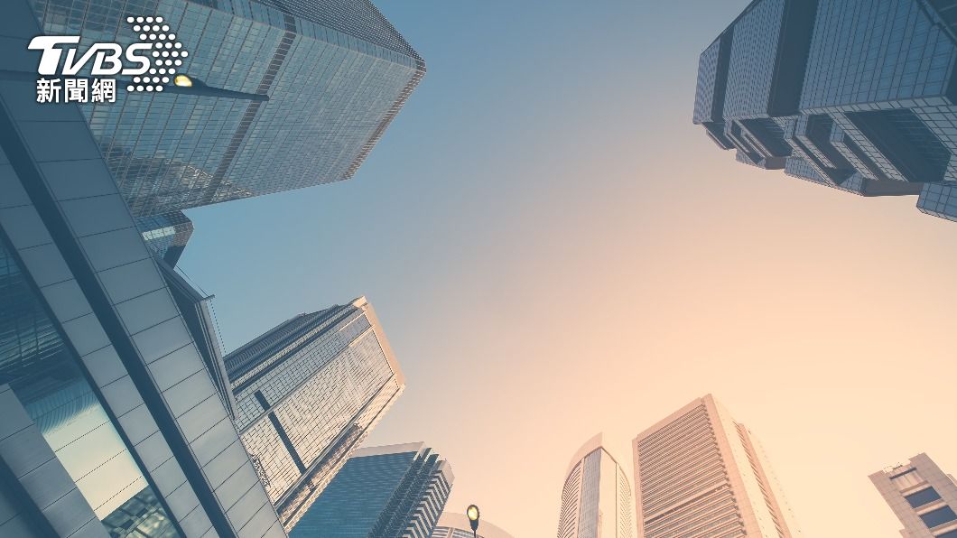 專家指出,「房鬧」頻爆,預售成影子融資手段。(示意圖/shutterstock 達志影像)