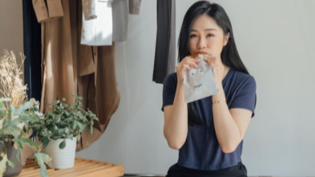 初為人母的Something Shelley現在住在加拿大溫哥華。（圖／翻攝自Shelley IG）
