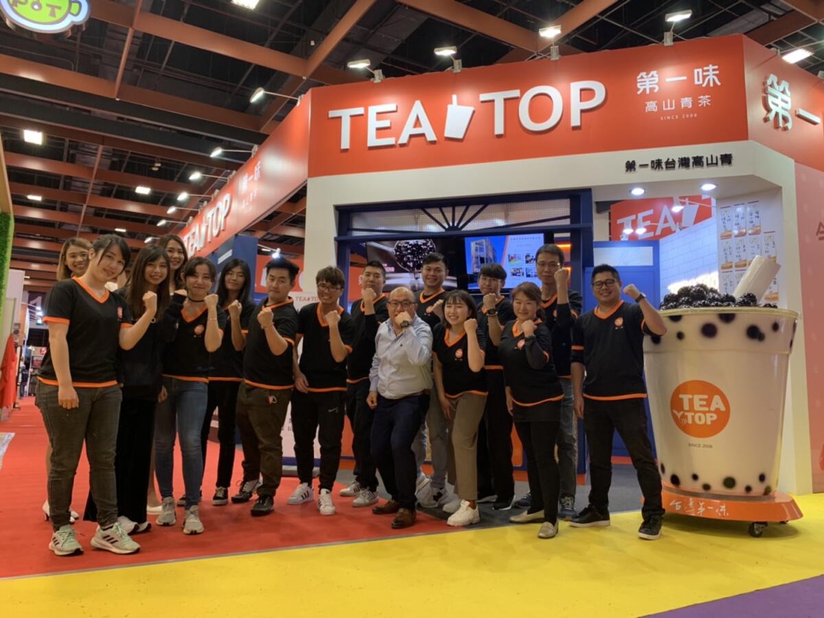 「TEA TOP第一味」目前在全台共有137間門市,今年更展店31間,來客也逐漸穩定成長。(圖/TEA TOP 第一味提供)