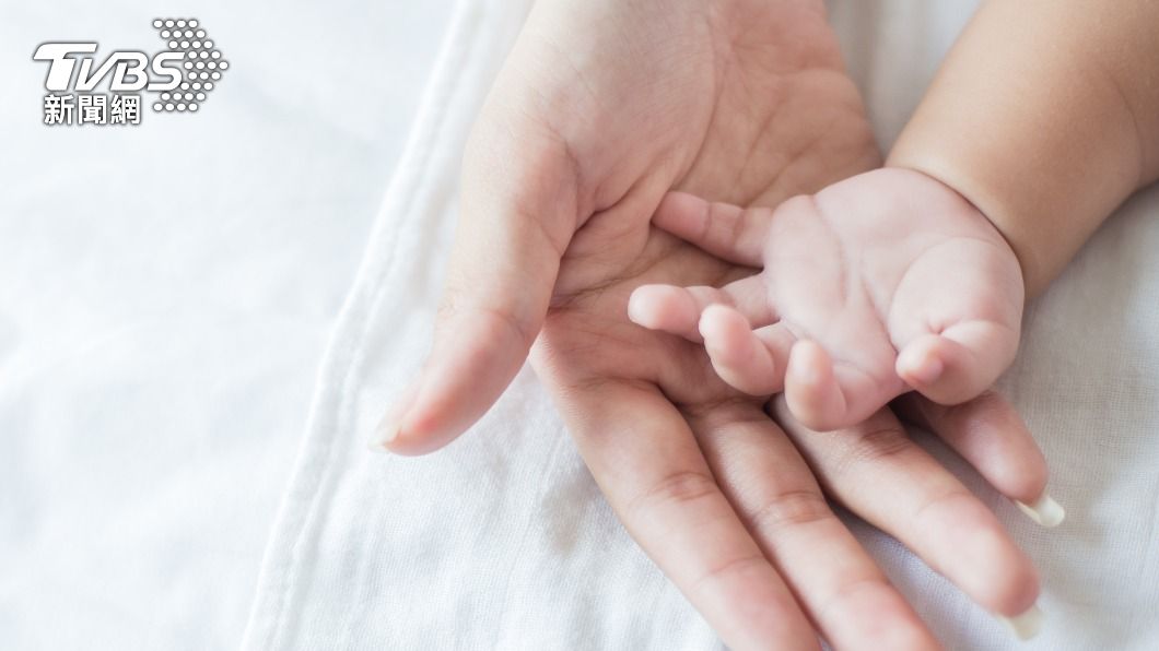 人夫發現小孩竟然不是他的。（示意圖／shutterstock達志影像）