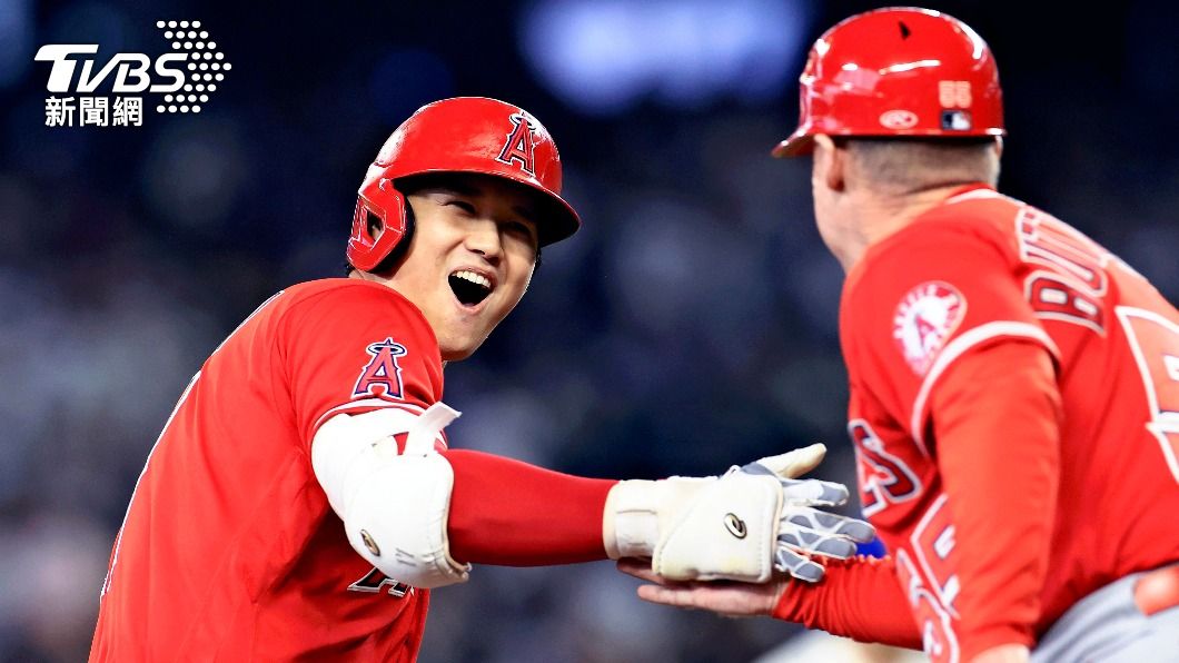 「二刀流」旋風MLB刮整年 大谷翔平獎不停