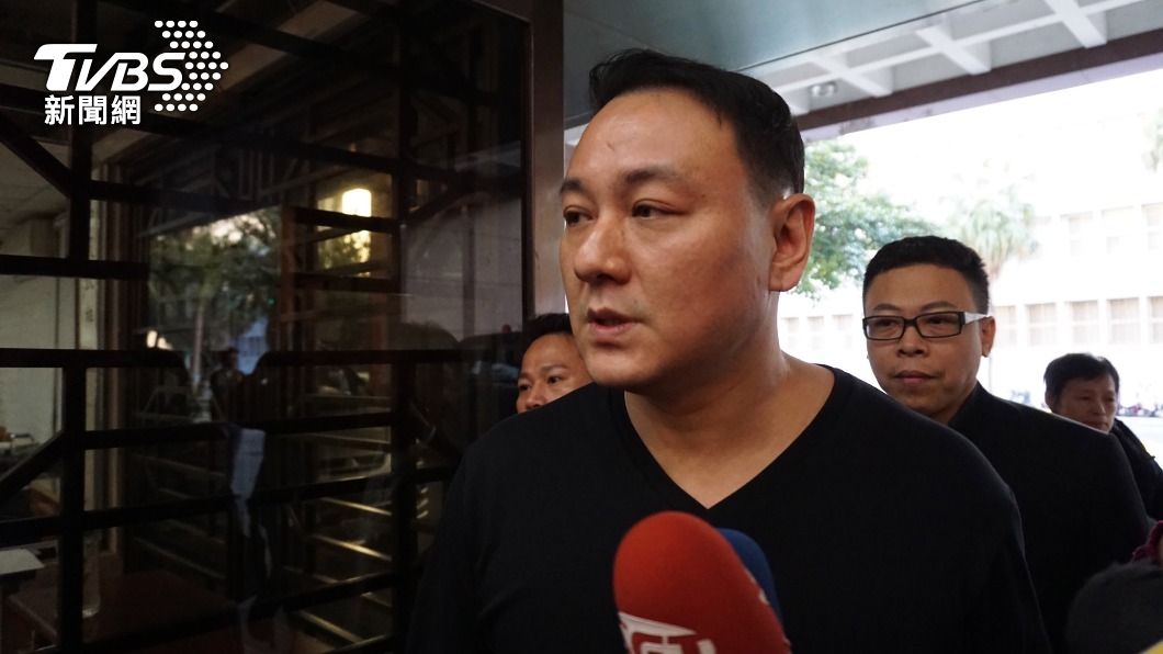 涉暗渡逾千名大陸人士來台 白狼兒子張瑋遭起訴