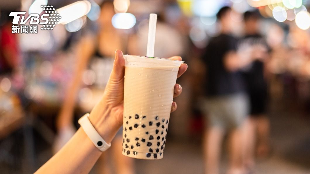 吃垃圾食物有害地球?研究:薯片、含糖飲料對環境影響低