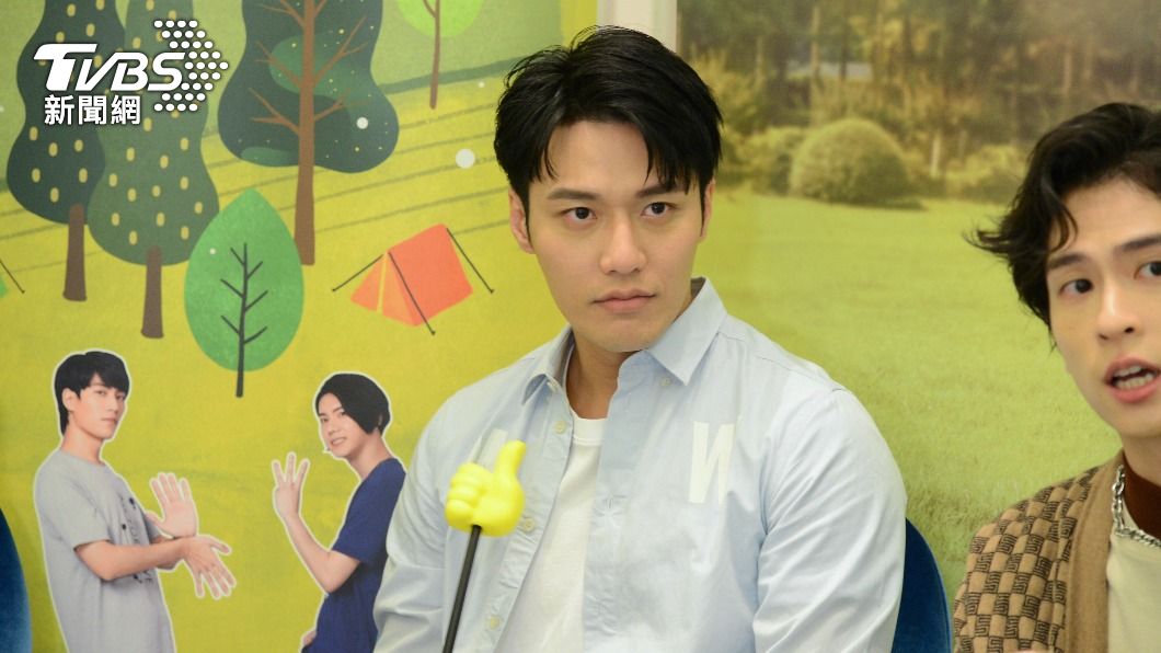 張睿家（圖中）被眾人爆料個性很幼稚。（圖／TVBS）