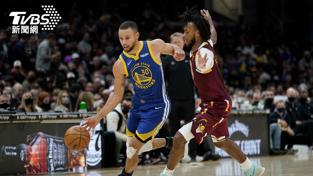 柯瑞末節狂砍20分 NBA勇士逆轉擊敗騎士