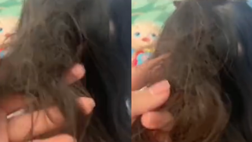 女兒頭髮洗了1個小時還是沒順。（圖／翻攝自微博）