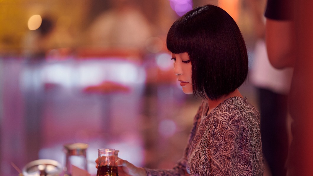 謝欣穎飾演冰山美人「百合」。(圖/Netflix、百聿數碼提供)