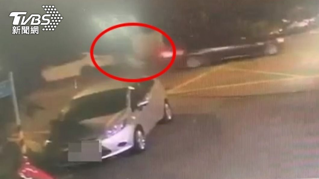 C300哥又出事!無照還酒駕騎機車 撞BMW倒地顱內出血