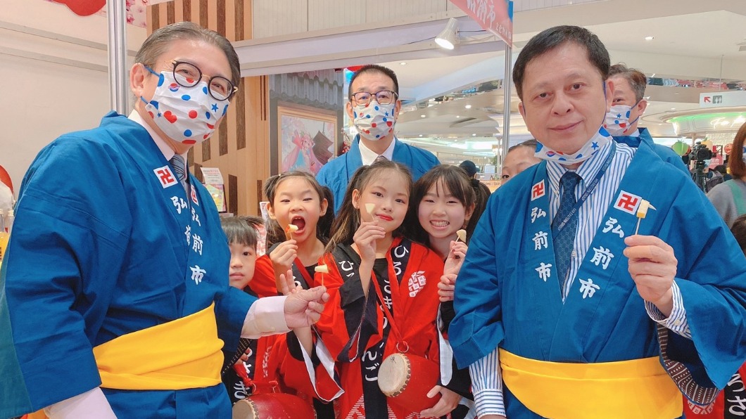 板橋大遠百推出「日本青森縣弘前市文化物產嘉年華」。(圖/業者提供)