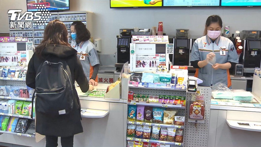 蔡英文特別針對大夜班店員提出關切重點。(圖/TVBS資料畫面)