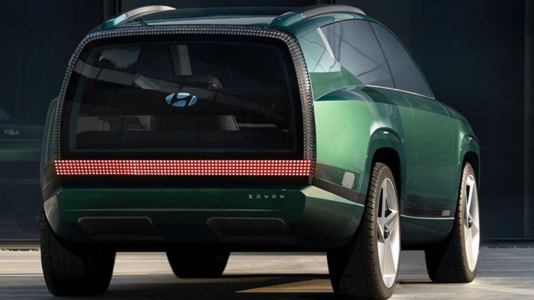 車內大量使用永續材質，而且空間非長寬敞。（圖／Hyundai提供）