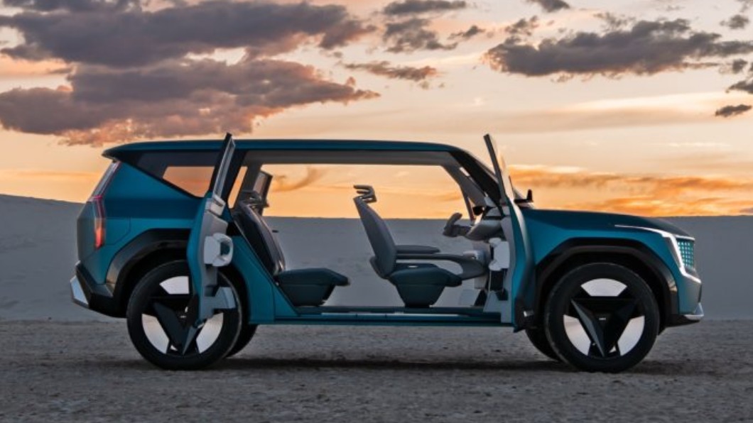 Kia為EV9 Concept植入對開式車門。(圖/Kia提供)