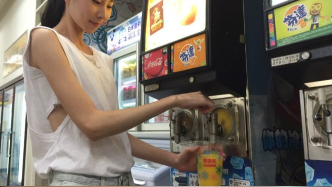 思樂冰榮登超商懷舊食物第一名。(圖/7-ELEVEN)